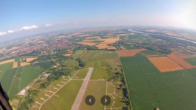 Volt szovjet katonai reptér 0108/5